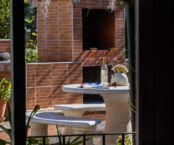 Apartment Stone House 