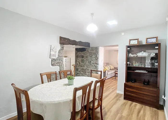 Apartment Stone House 